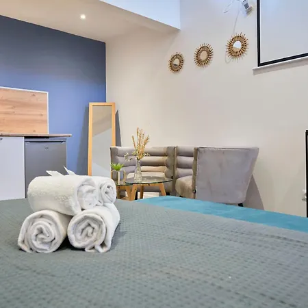 Ng Suitehome - Lille L Roubaix L Mairie - Gare L Nain - Grand Studio - Balneo - Netflix - Wifi Extérieur photo