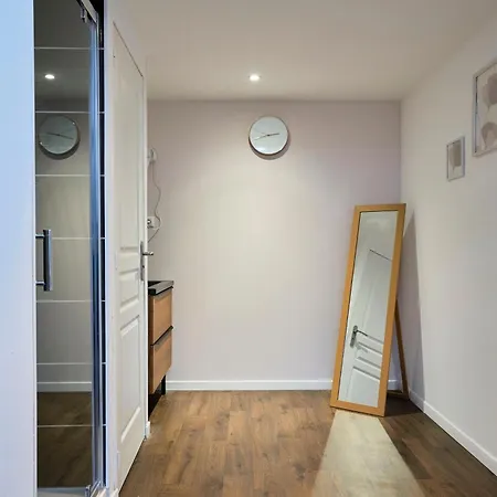 Ng Suitehome - Lille L Roubaix L Mairie - Gare L Nain - Grand Studio - Balneo - Netflix - Wifi Extérieur photo