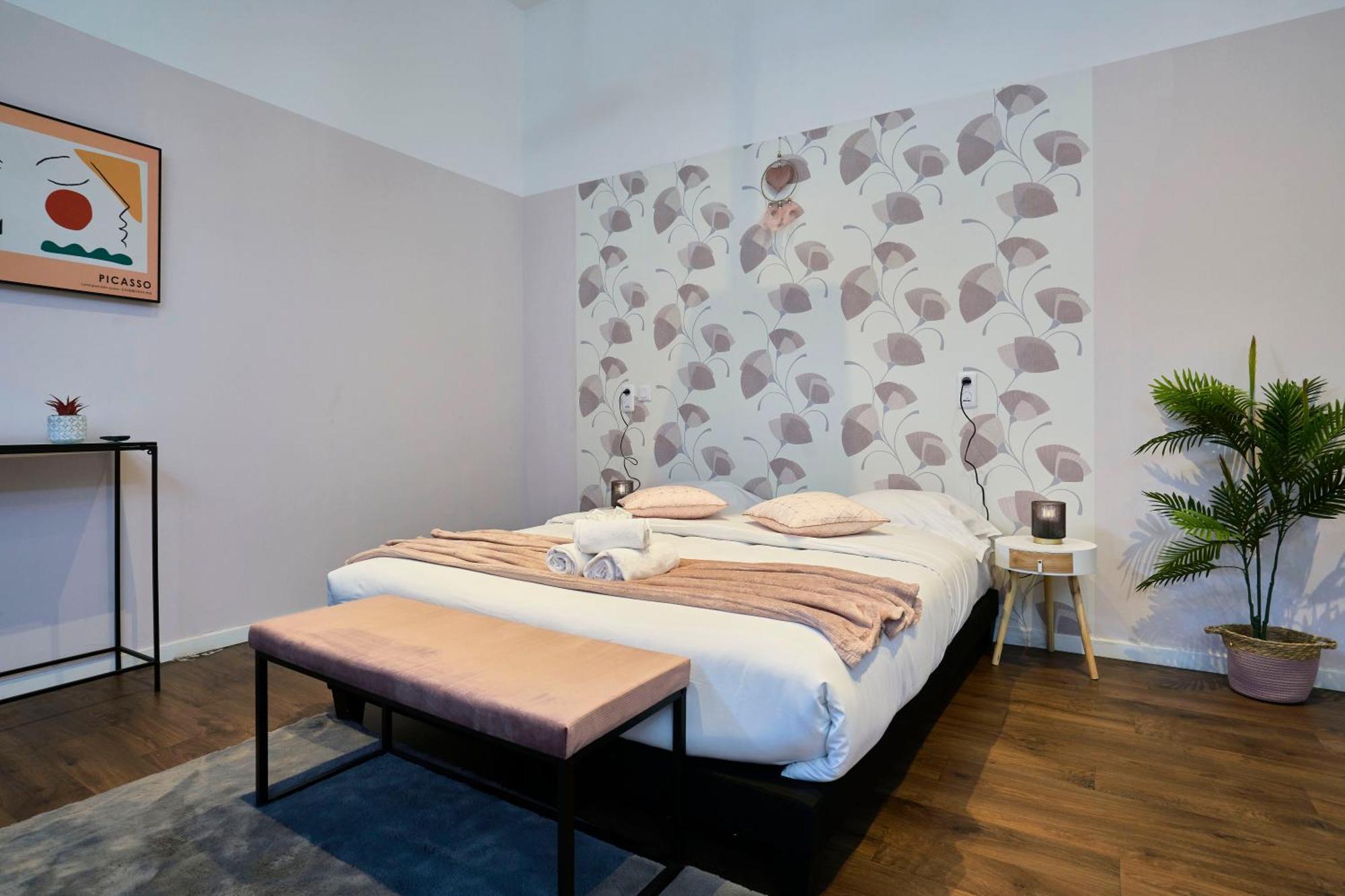 Ng Suitehome - Lille L L Mairie - Gare L Nain - Grand - Balneo - Netflix - Wifi *